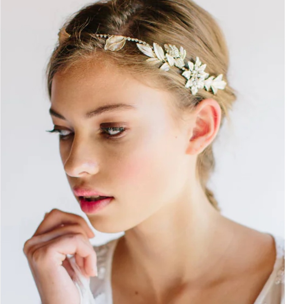 Untamed Petals Jasper Bridal Headband